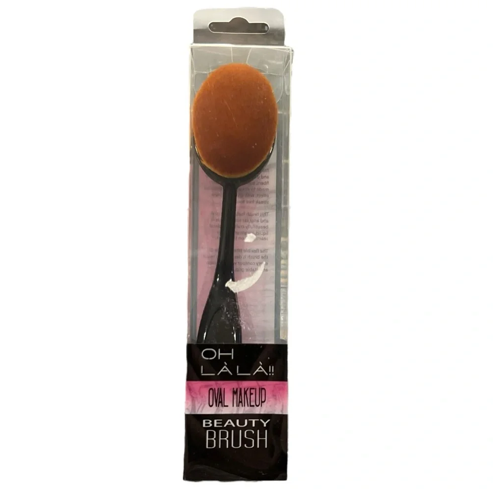 Oh La La!! Oval Makeup Beauty Brush Flexible Tilted Handle Velvet Bristles NEW